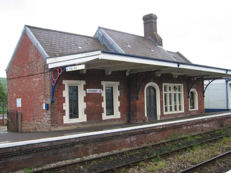 Exeter St Davids → Okehampton: Creditonrear