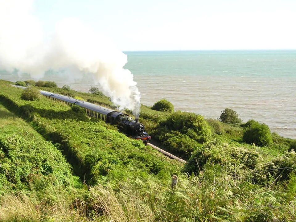 Paignton Queen's Park → Kingswear: Paignton and Dartmouth Steam Railway