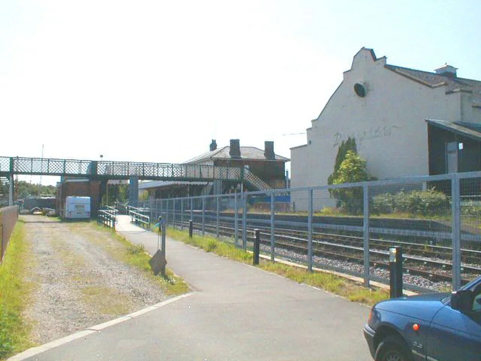 Ipswich → Lowestoft: Woodbridge railway station 1