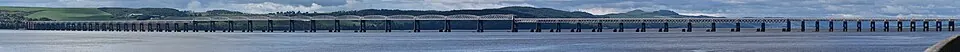 Edinburgh Waverley → Dundee → Arbroath → Stonehaven → Aberdeen: Tay Rail Bridge panorama 2017-05-28