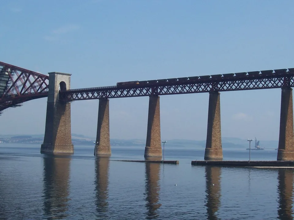 Train crossing Forth Rail Bridge