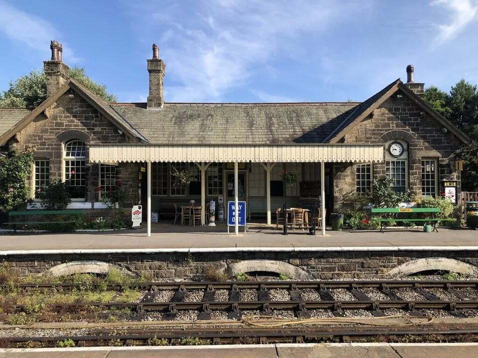Embsay → Bolton Abbey: Embsay Station Buildings