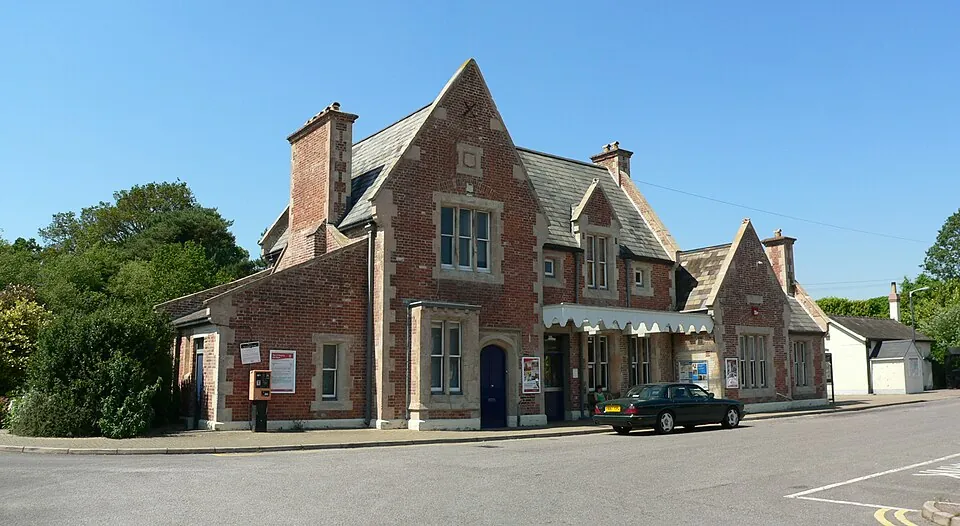 Exeter St Davids → Honiton → Axminster → Crewkerne → Sherborne → Gillingham → Tisbury → Salisbury: Axminster-stationfront-01