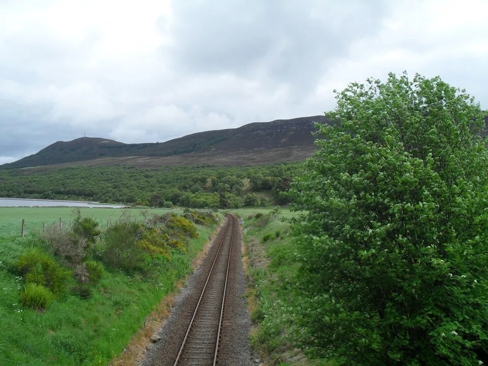 Inverness → Wick via Thurso: Far north line under the Struie