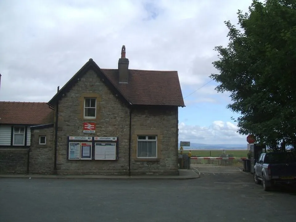 Lancaster → Barrow-in-Furness: Kents Bank railway station, on the Furness Line