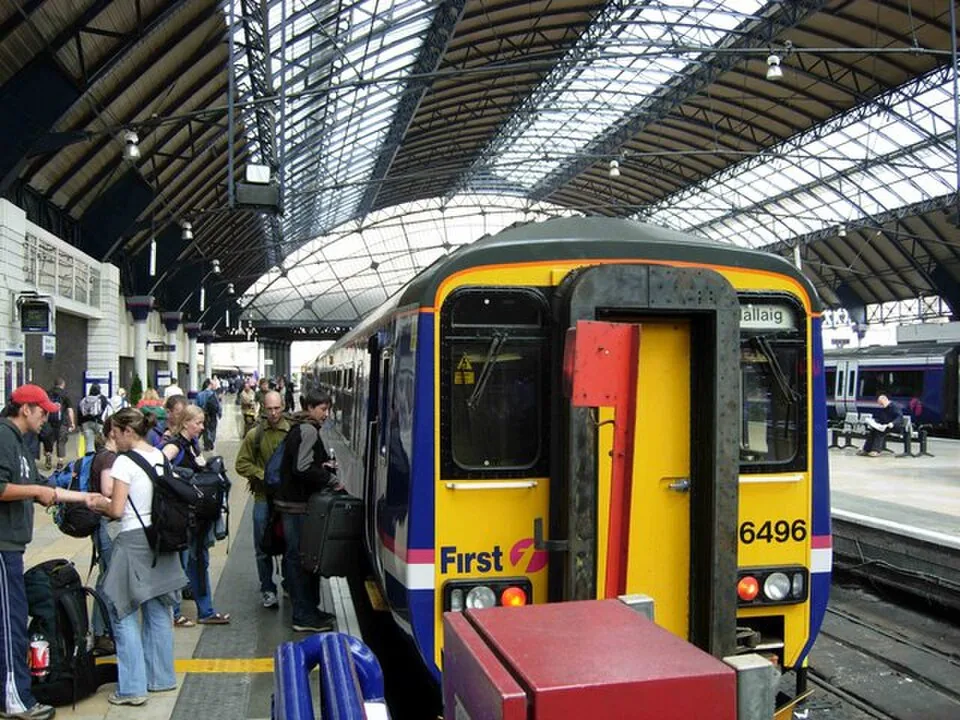Glasgow Queen Street → Oban: Queen Street Station, Glasgow