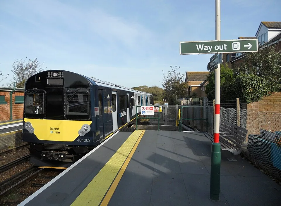 Ryde Pier Head → Brading → Sandown → Shanklin: Sandown Railway Station, Isle of Wight, England (2)