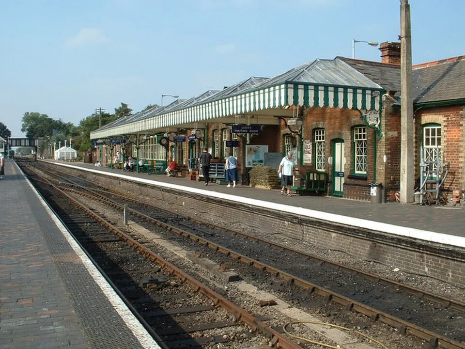 Sheringham → Weybourne → Holt: Sheringham Station, North Norfolk Railway