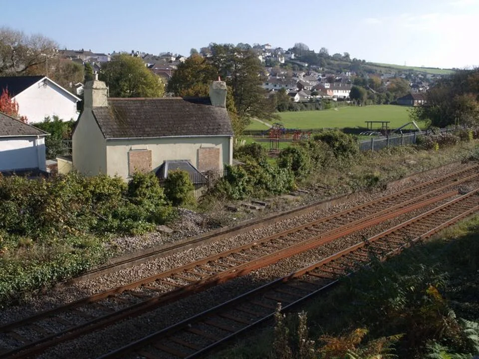 Exeter → Paignton: Playground over the railway line, Kingskerswell