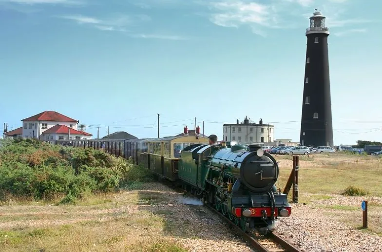 Lighthouse departure (2283018895)