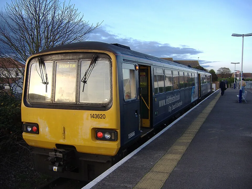 Bristol Temple Meads → Severn Beach: Severn Beach railway station MMB 05 143620