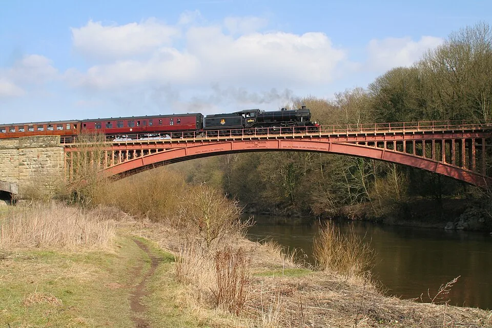 Kidderminster Town → Bridgnorth: 61994 The Great Marquess crossing Victoria Bridge Severn Valley Railway