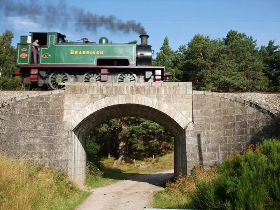 Aviemore → Boat of Garten → Broomhill: Rail Bridge on the Strathspey Railway