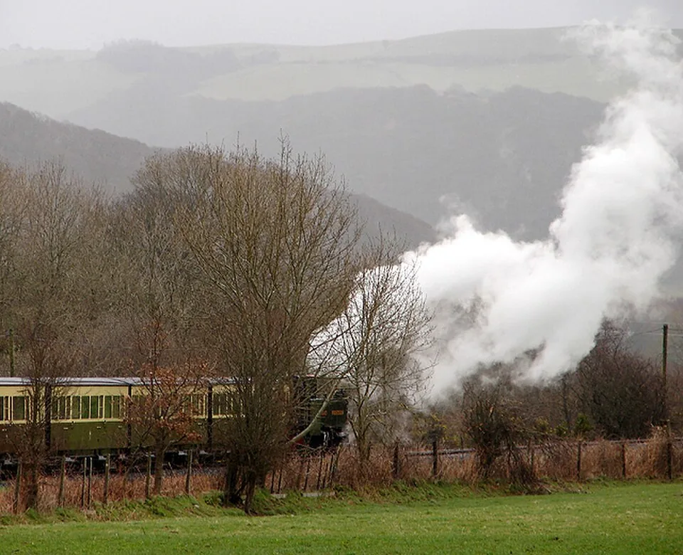 Vale of Rheidol Railway train at Rhiwarthen - geograph.org.uk - 731924