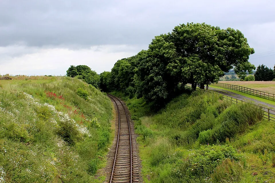 Scruton / Leeming Bar → Bedale → Leyburn: Wensleydale Railway at Harmby