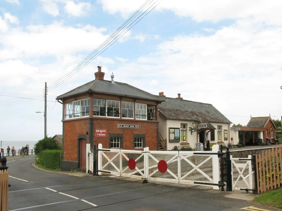 Bishops Lydeard → Minehead: Blue Anchor station 2009